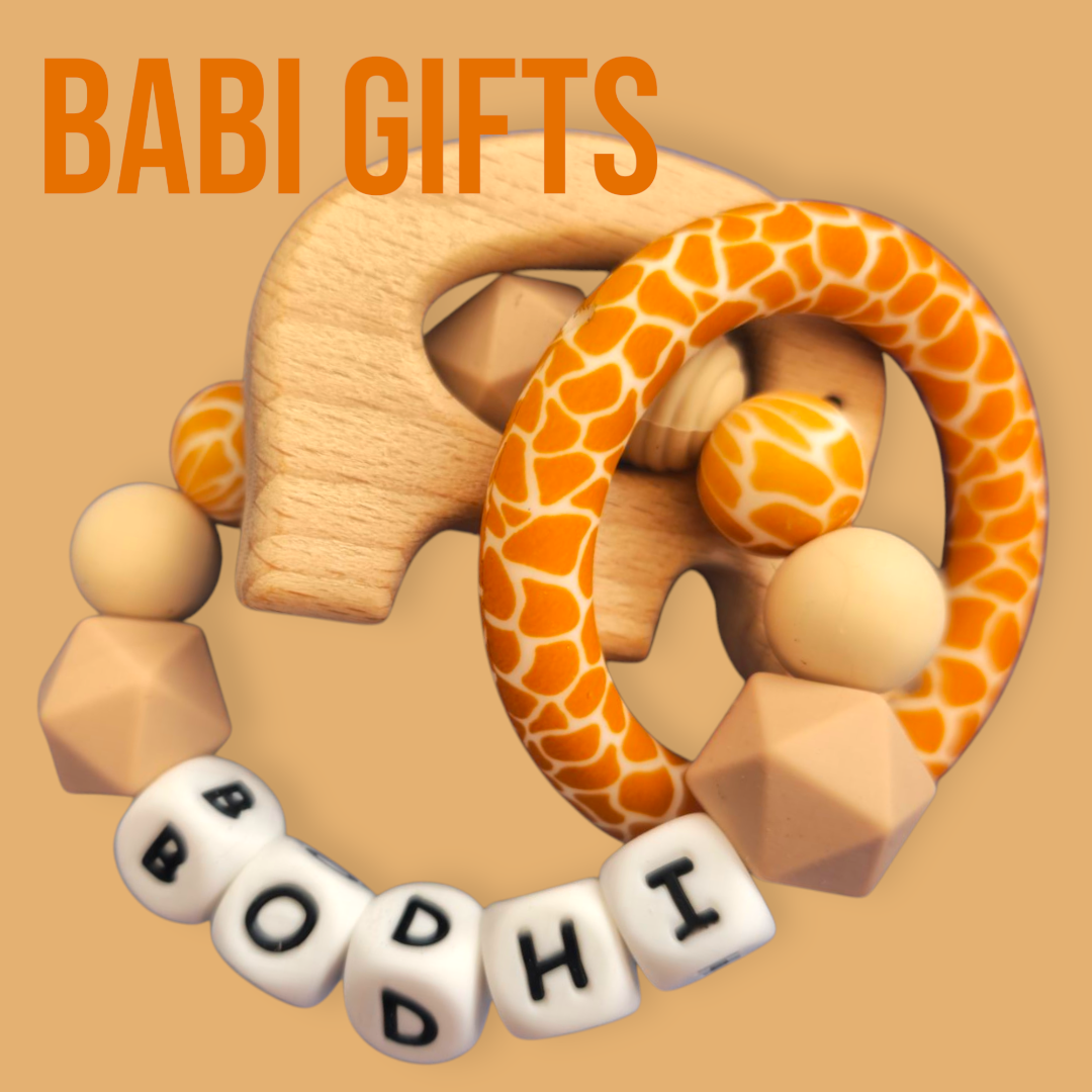 Natural Giraffe Dummy Clip & Teether Set – Personalised